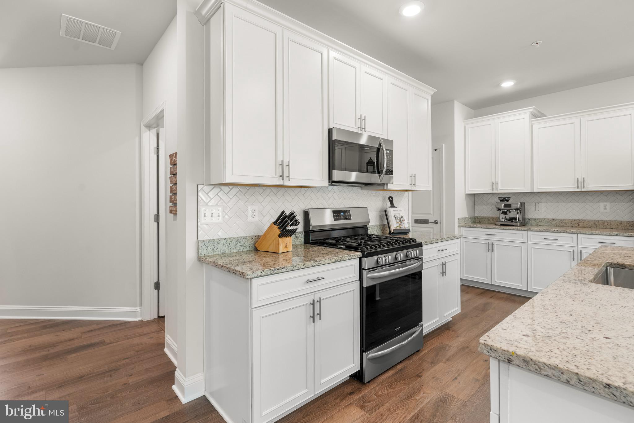 1291 Orchid Road Gambrills, MD 21054 - Photo 4 of 37 Gallery Image 4