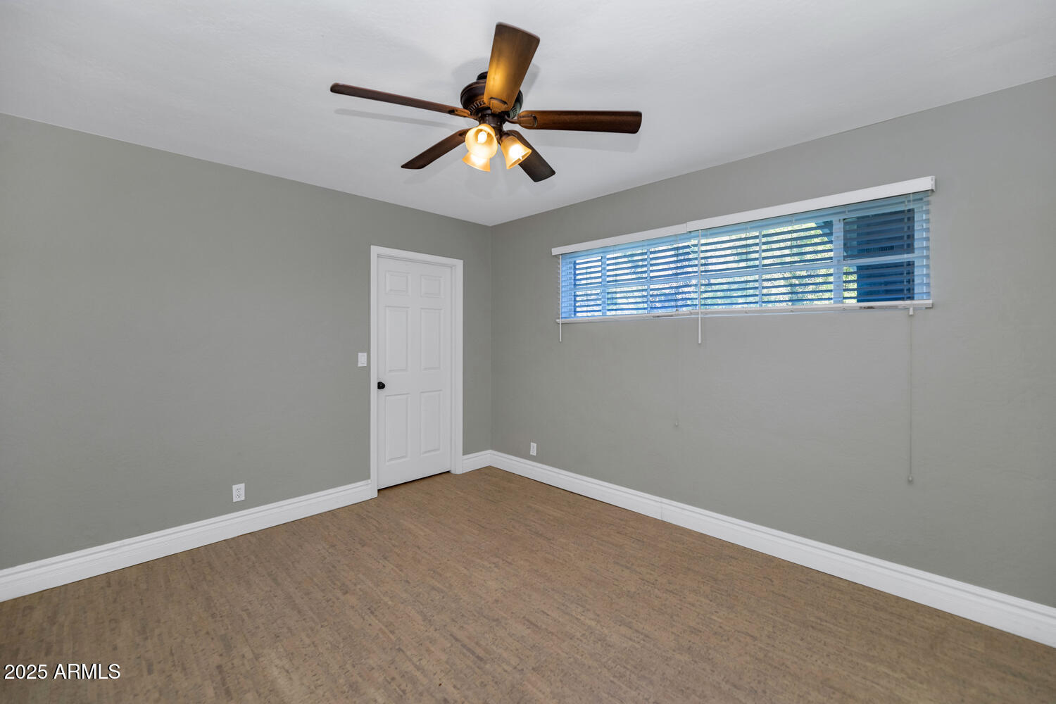 846 East Ocotillo Road Phoenix, AZ 85014 - Photo 19 of 44 Primary Bedroom w/ walk-in closet