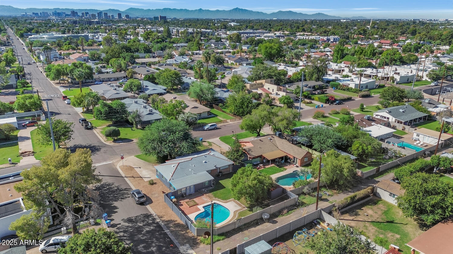 846 East Ocotillo Road Phoenix, AZ 85014 - Photo 35 of 44 846 E Ocotillo Rd-large-033-003-846 E Oc