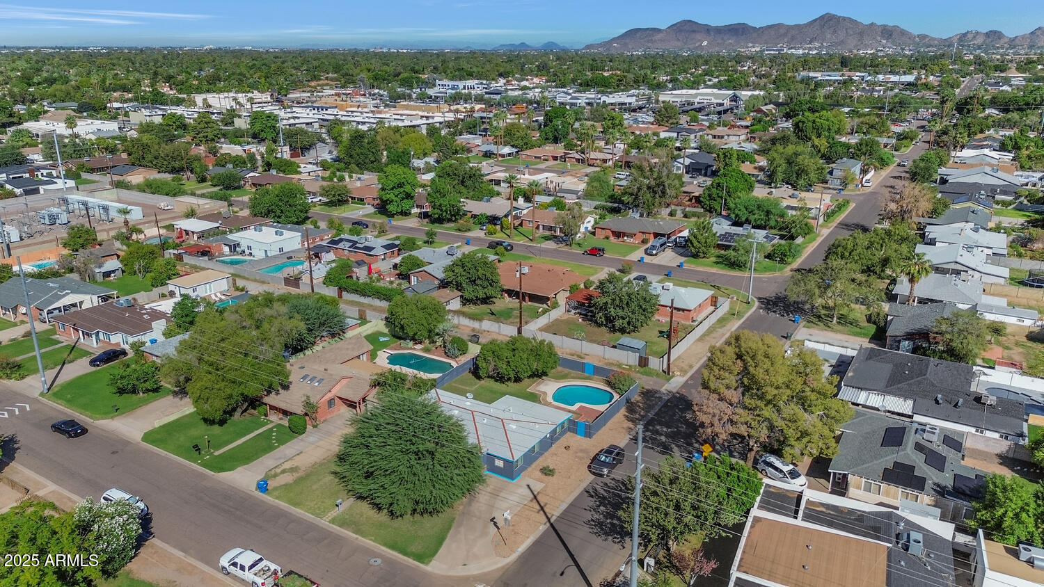 846 East Ocotillo Road Phoenix, AZ 85014 - Photo 36 of 44 846 E Ocotillo Rd-large-006-002-846 E Oc