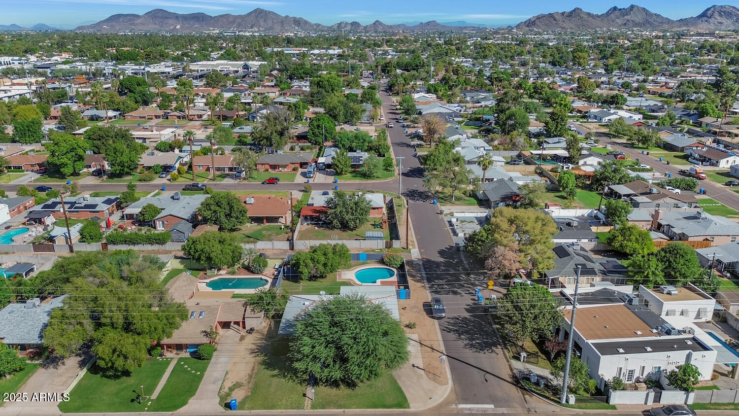 846 East Ocotillo Road Phoenix, AZ 85014 - Photo 37 of 44 846 E Ocotillo Rd-large-036-005-846 E Oc