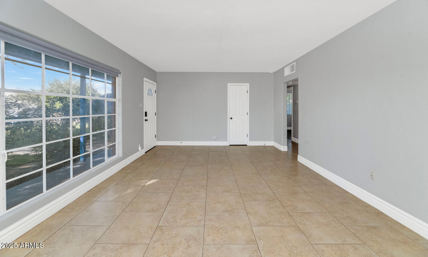 846 East Ocotillo Road Phoenix, AZ 85014 - Photo 3 of 44 846 E Ocotillo Rd-large-008-037-846 E Oc