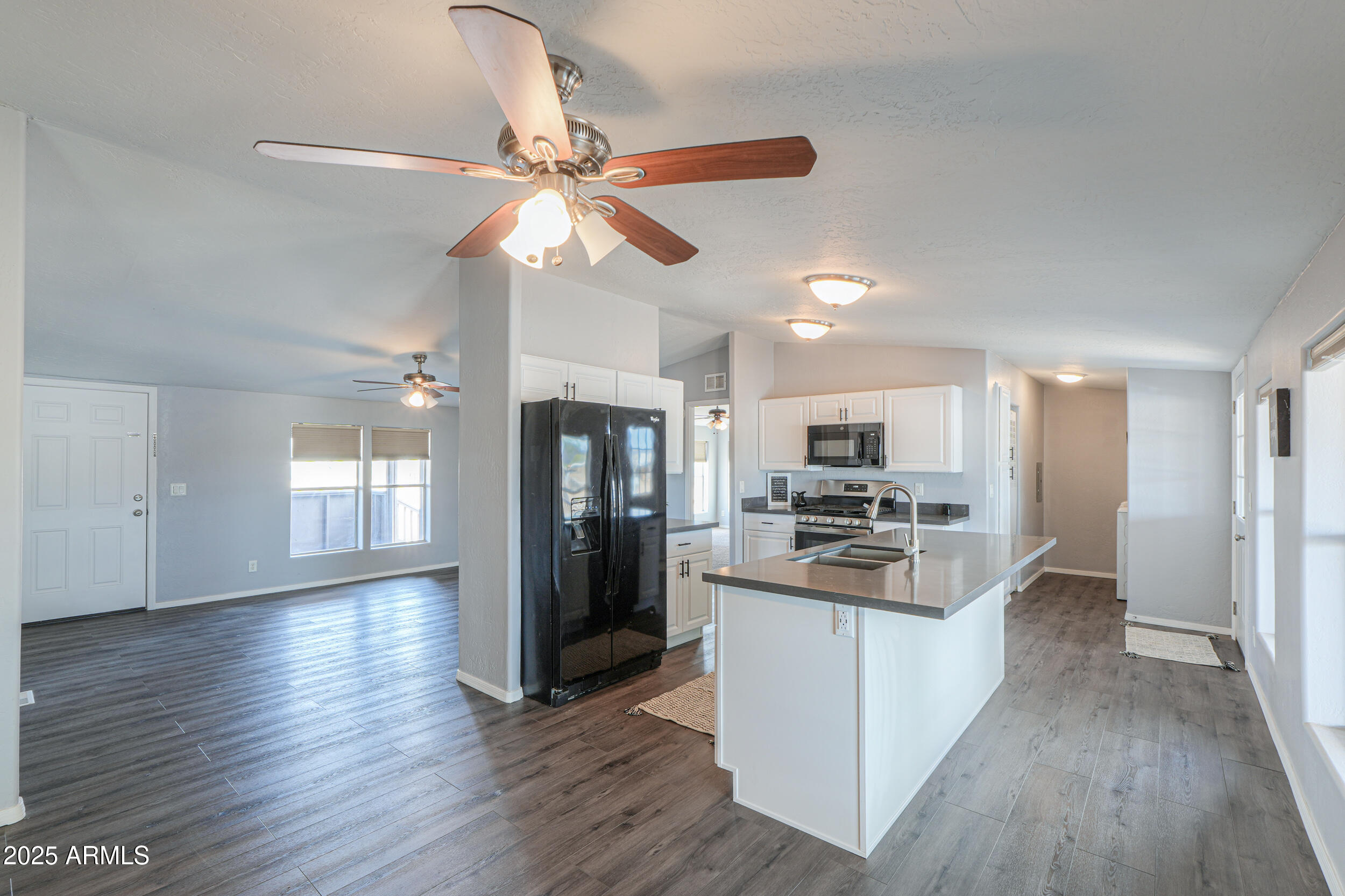 11192 North Johnson Road Maricopa, AZ 85139 - Photo 11 of 55 36