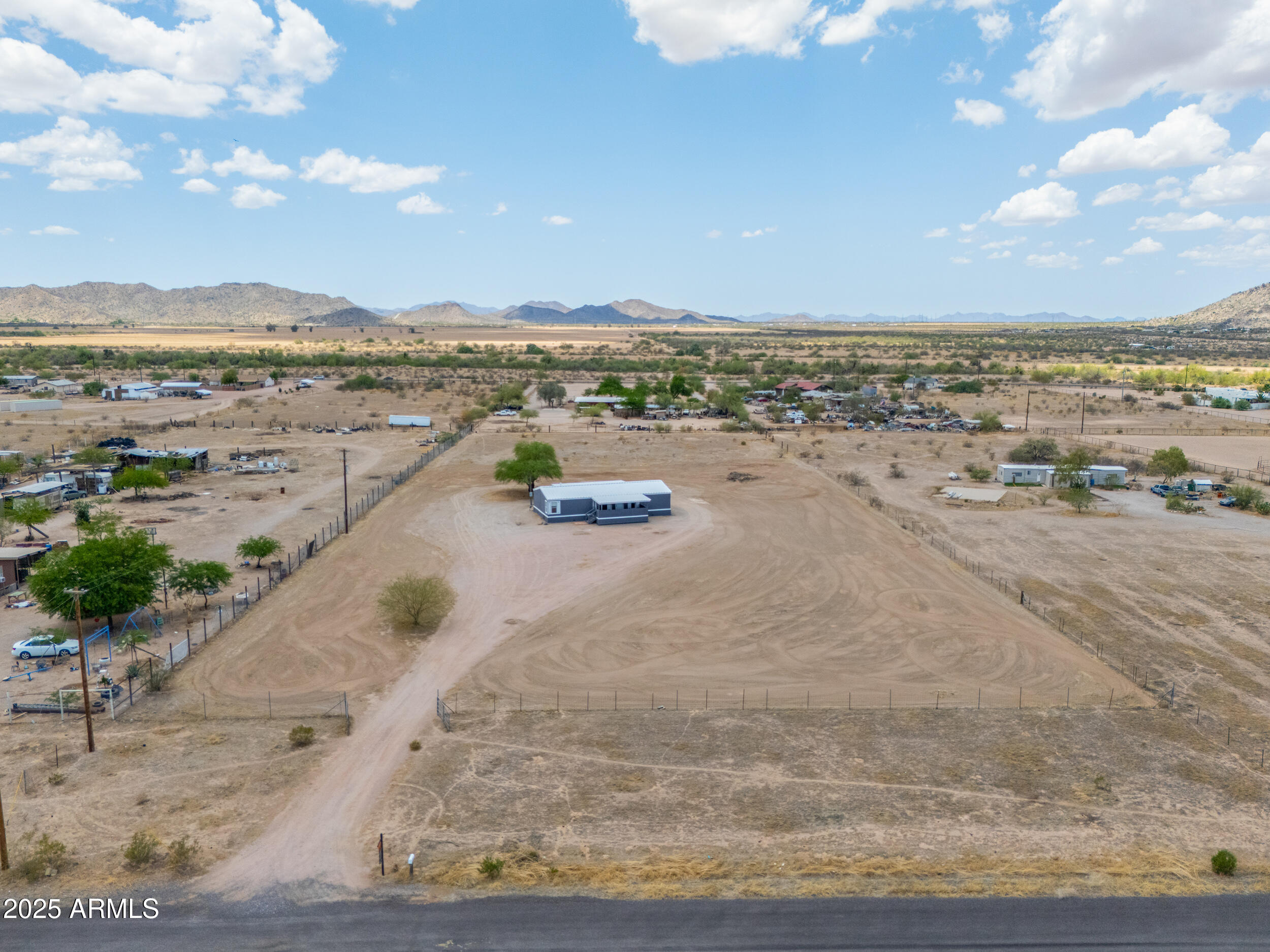 11192 North Johnson Road Maricopa, AZ 85139 - Photo 43 of 55 08