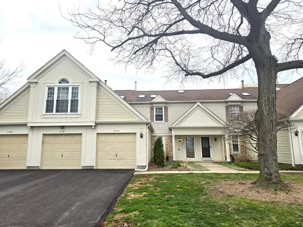 $2,400 | 1376 Longacre Lane, Wheeling, IL 60090