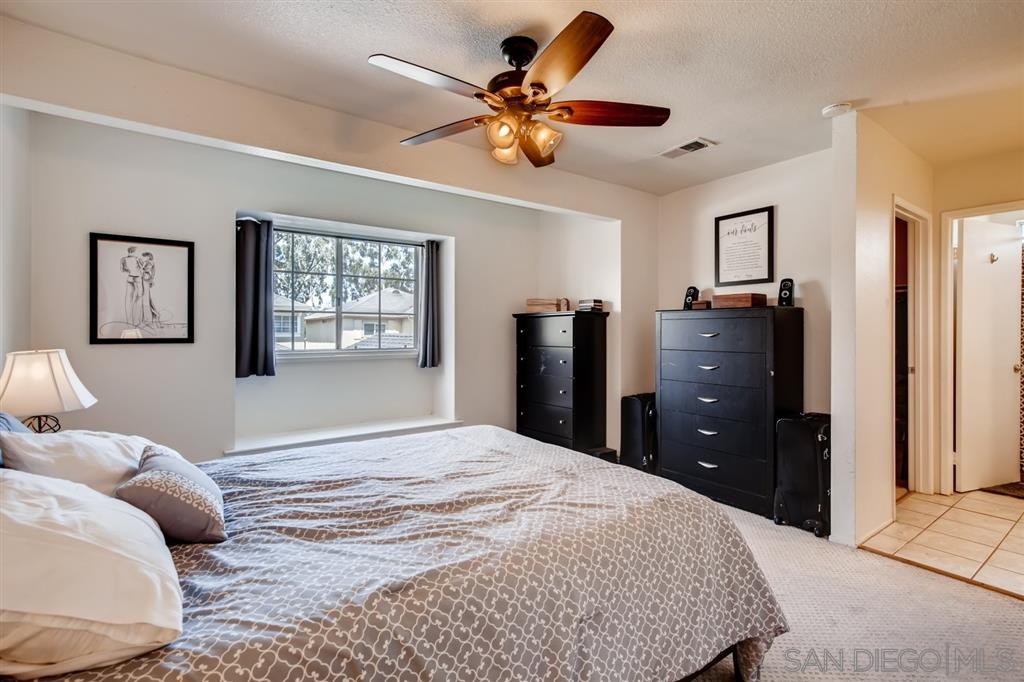 4119 Esperanza Way Oceanside, CA 92056 - Photo 12 of 25