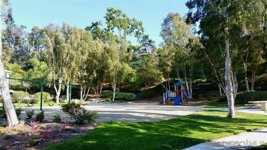 4119 Esperanza Way Oceanside, CA 92056 - Photo 25 of 25