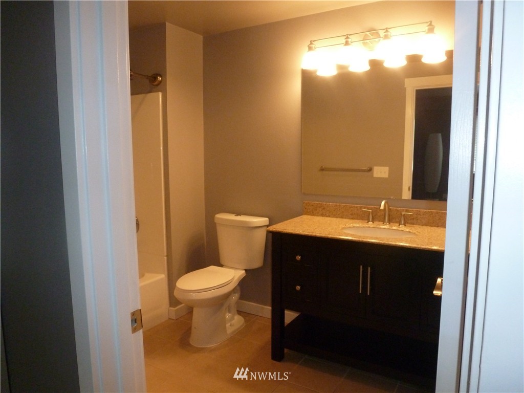 16409 Currie Road Southeast, Unit A106 Monroe, WA 98272 - Photo 5 of 25 Gallery Image 5