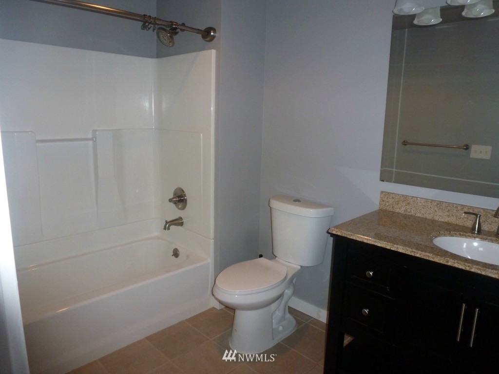 16409 Currie Road Southeast, Unit A106 Monroe, WA 98272 - Photo 9 of 25 Gallery Image 9