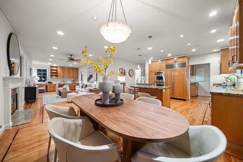 $3,000,000 | 307 Aragon Boulevard, San Mateo, CA 94402