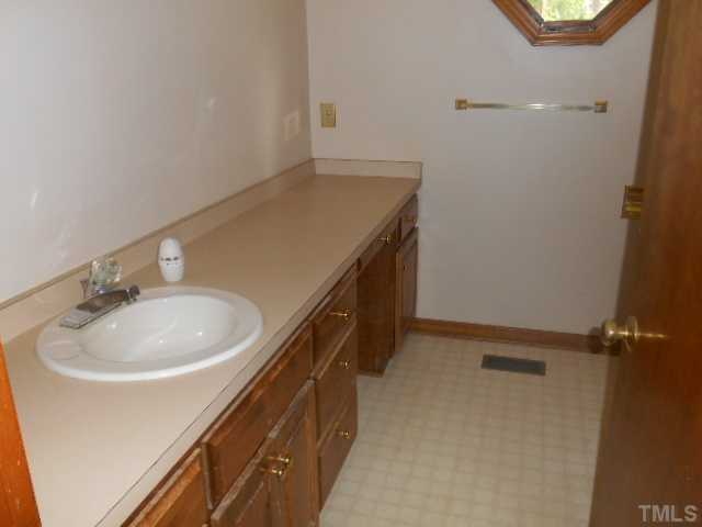 2217 Government Road Clayton, NC 27520 - Photo 5 of 5 Gallery Image 5