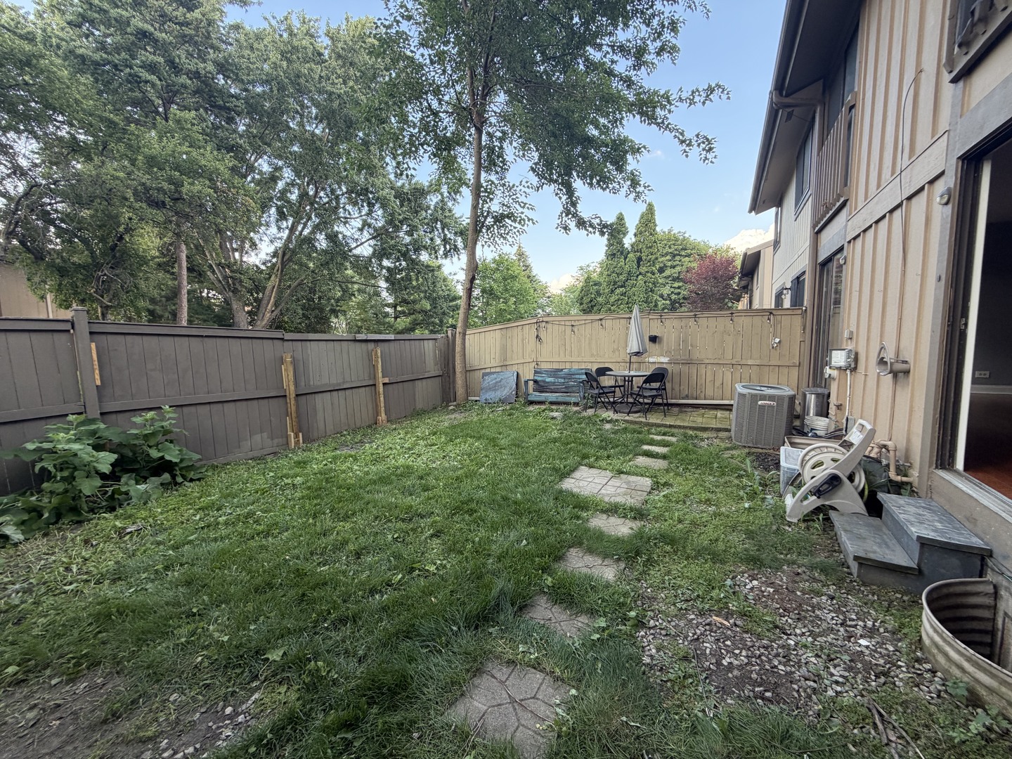 800 Oregon Trail Roselle, IL 60172 - Photo 21 of 33