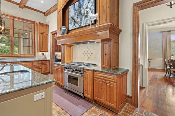 $2,375,000 | 81151 Highway 1080 (s Factory Rd) Highway, Folsom, LA 70437