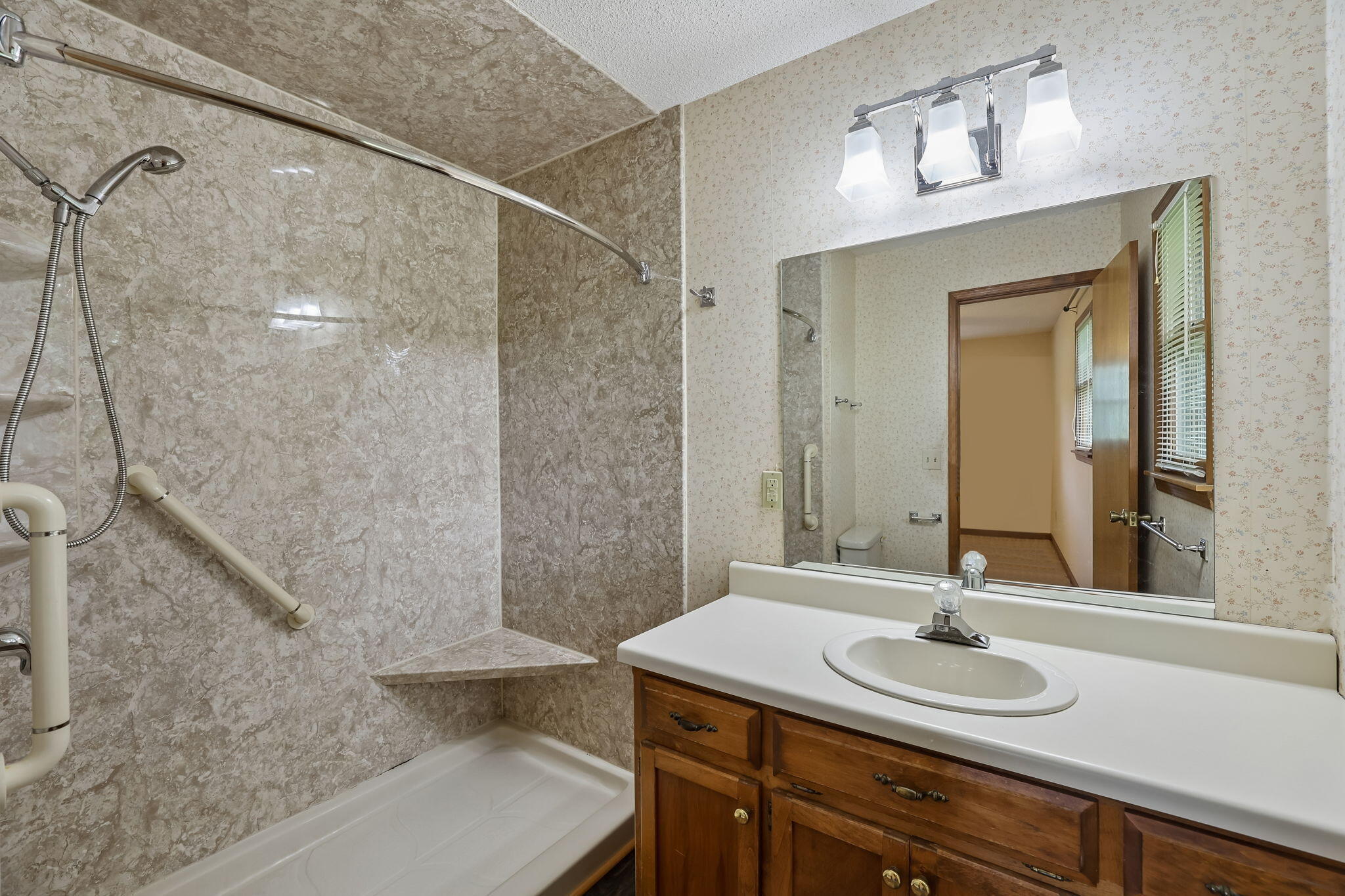 241 Freeman Sherrill Road Manchester, TN 37355 - Photo 37 of 86 43-241 Freeman Sherrill Rd-043