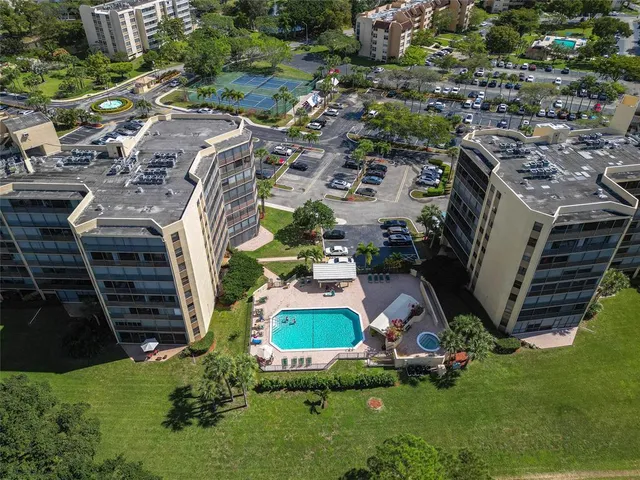 $219,000 | 7100 Radice Court, Unit 807, Lauderhill, FL 33319