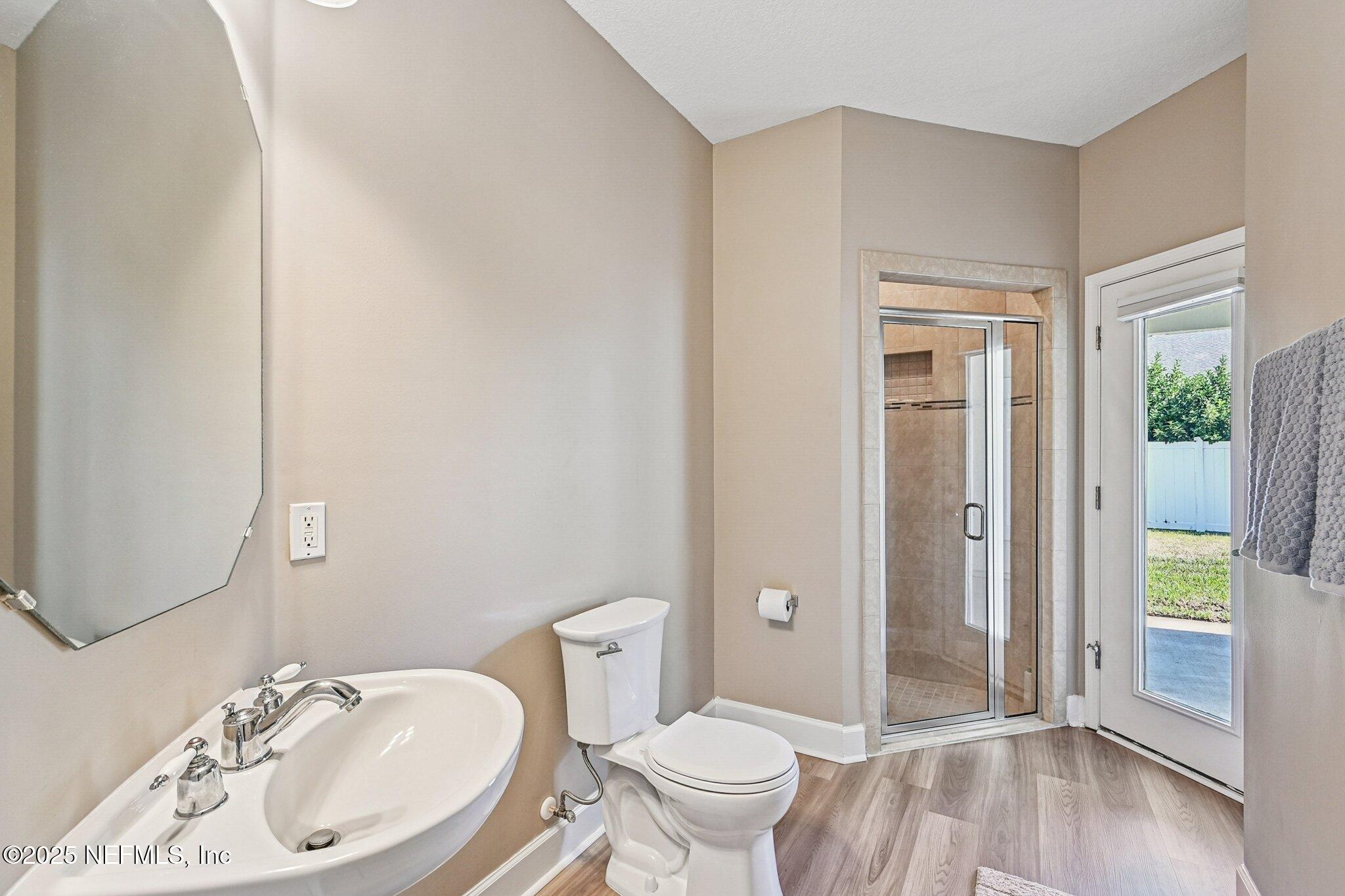 5300 Rising Sun Court St. Johns, FL 32259 - Photo 10 of 43 a bathroom with a sink and a mirror