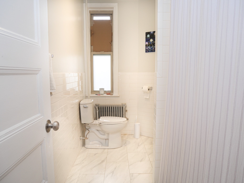 10 Beals Street, Unit 3 Brookline, MA 02446 - Photo 7 of 10