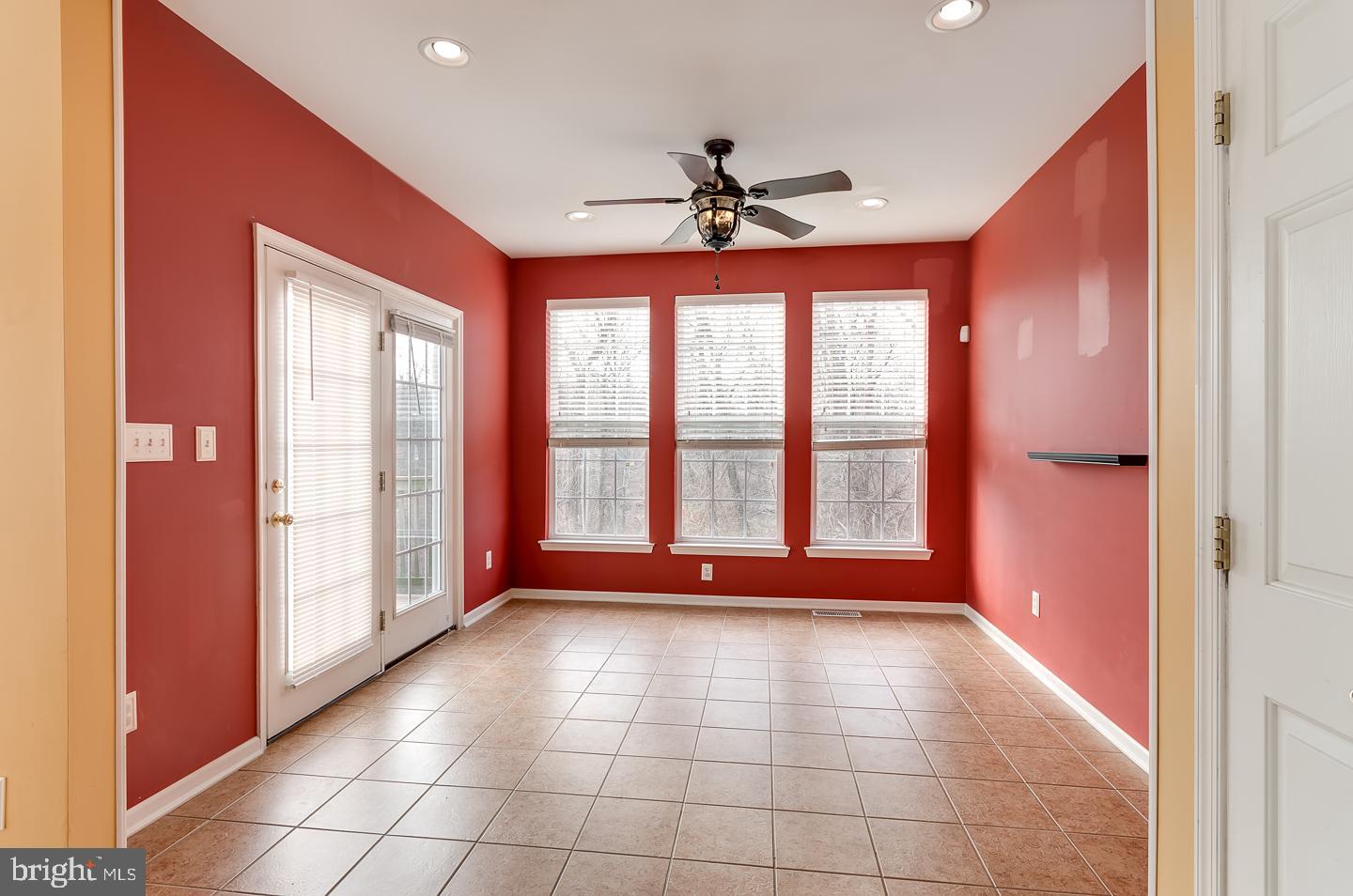 100 River Lane Riverside, NJ 08075 - Photo 22 of 31