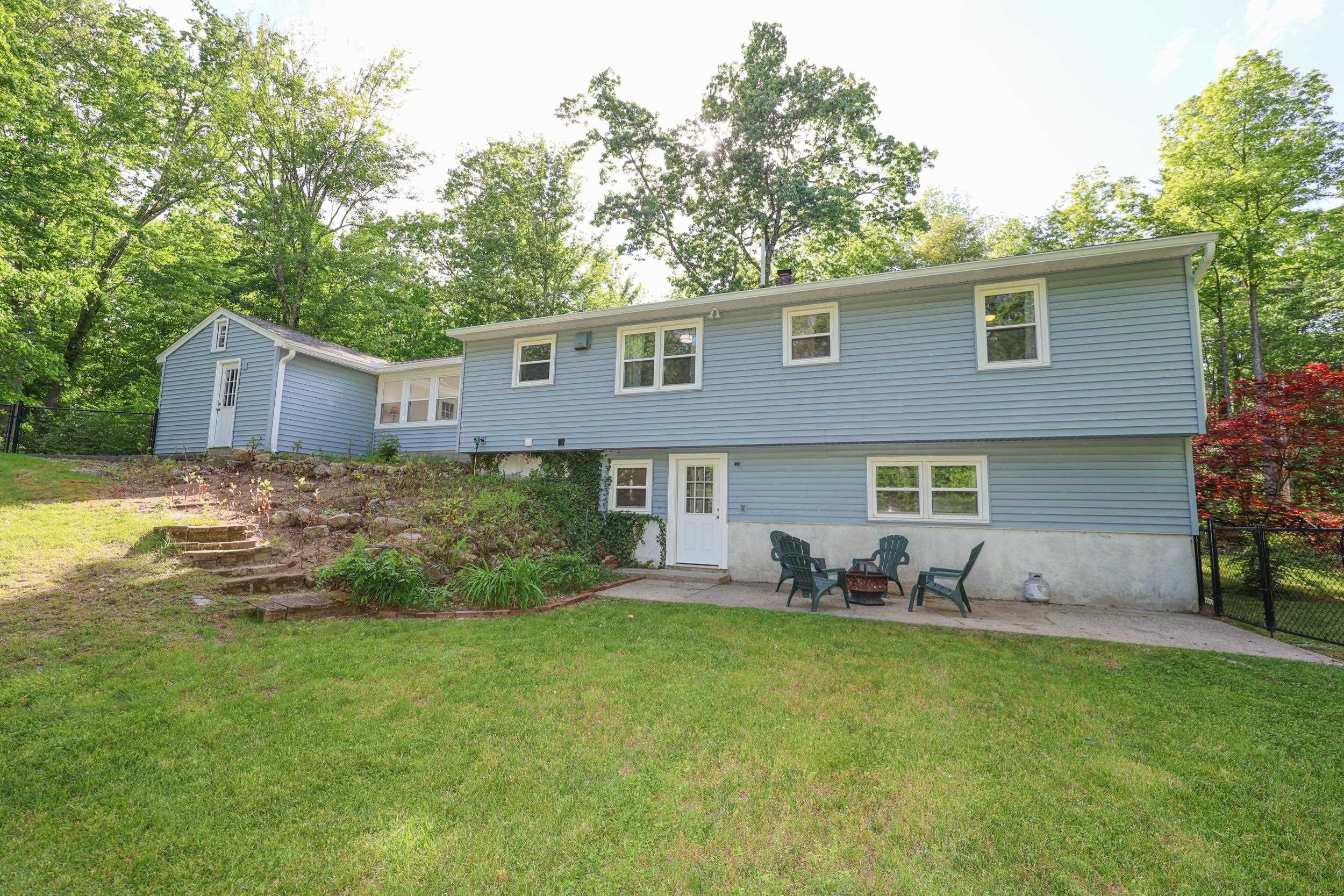 12 Ponemah Hill Road Amherst, NH 03031 - Photo 27 of 37