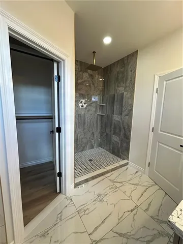 $1,900 | 2714 Josephine Street, New Orleans, LA 70113