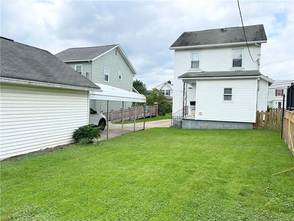 $92,000 | 1673 Hancock Avenue, Apollo, PA 15613