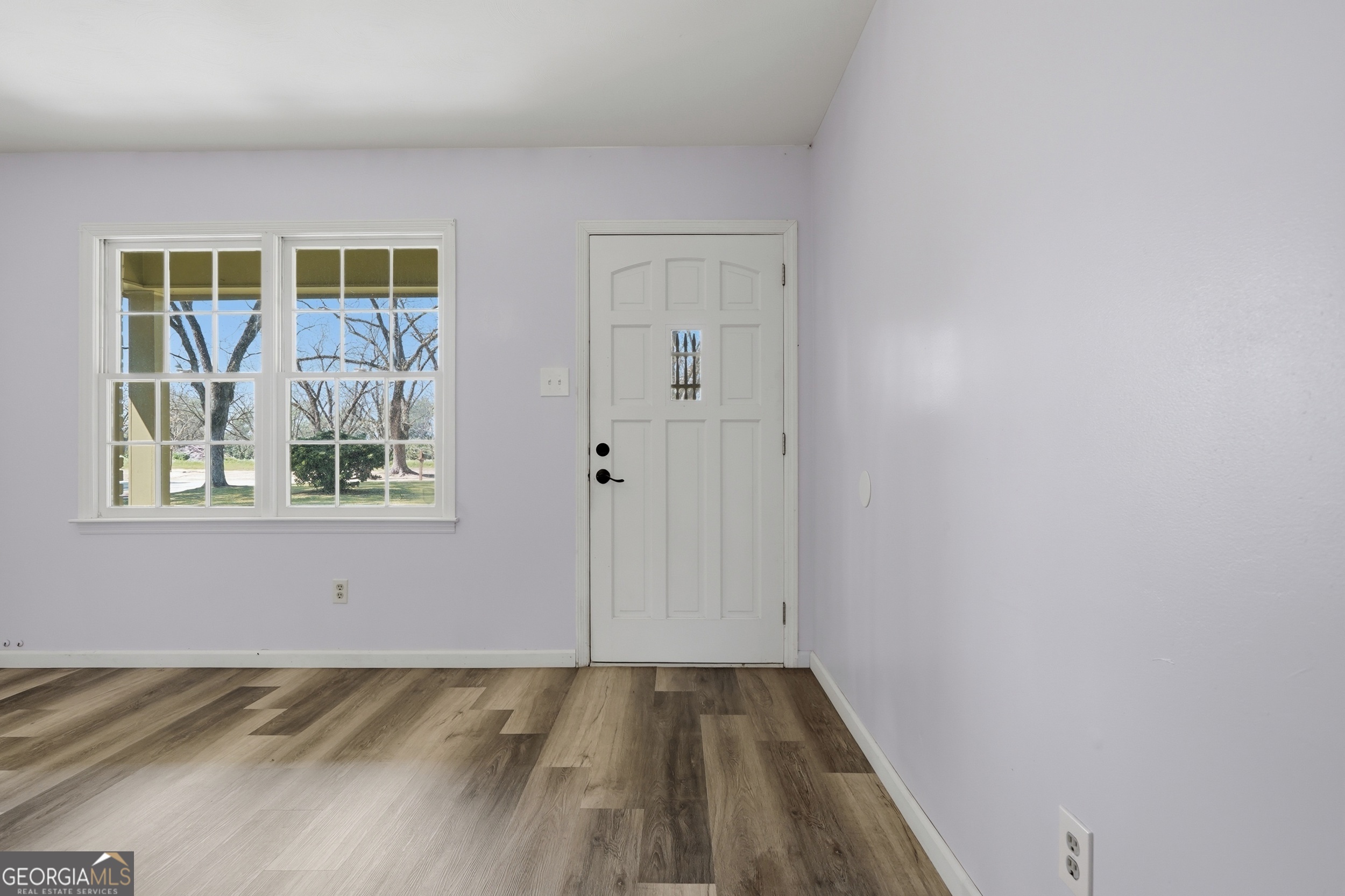 3710 Coakley Avenue Albany, GA 31721 - Photo 11 of 47 a view of an empty room with a window