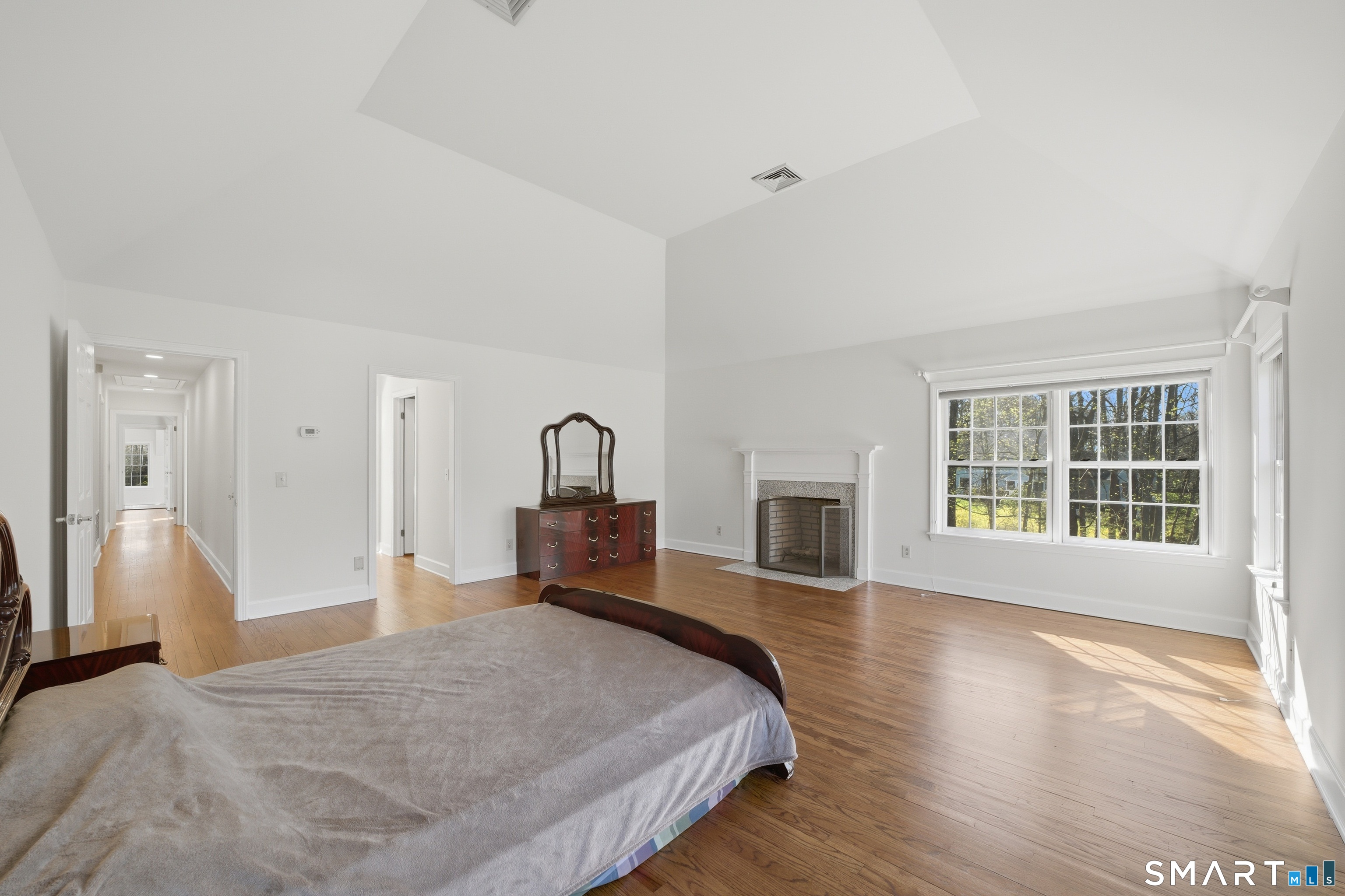 6 Admiral Lane Wilton, CT 06897 - Photo 14 of 38