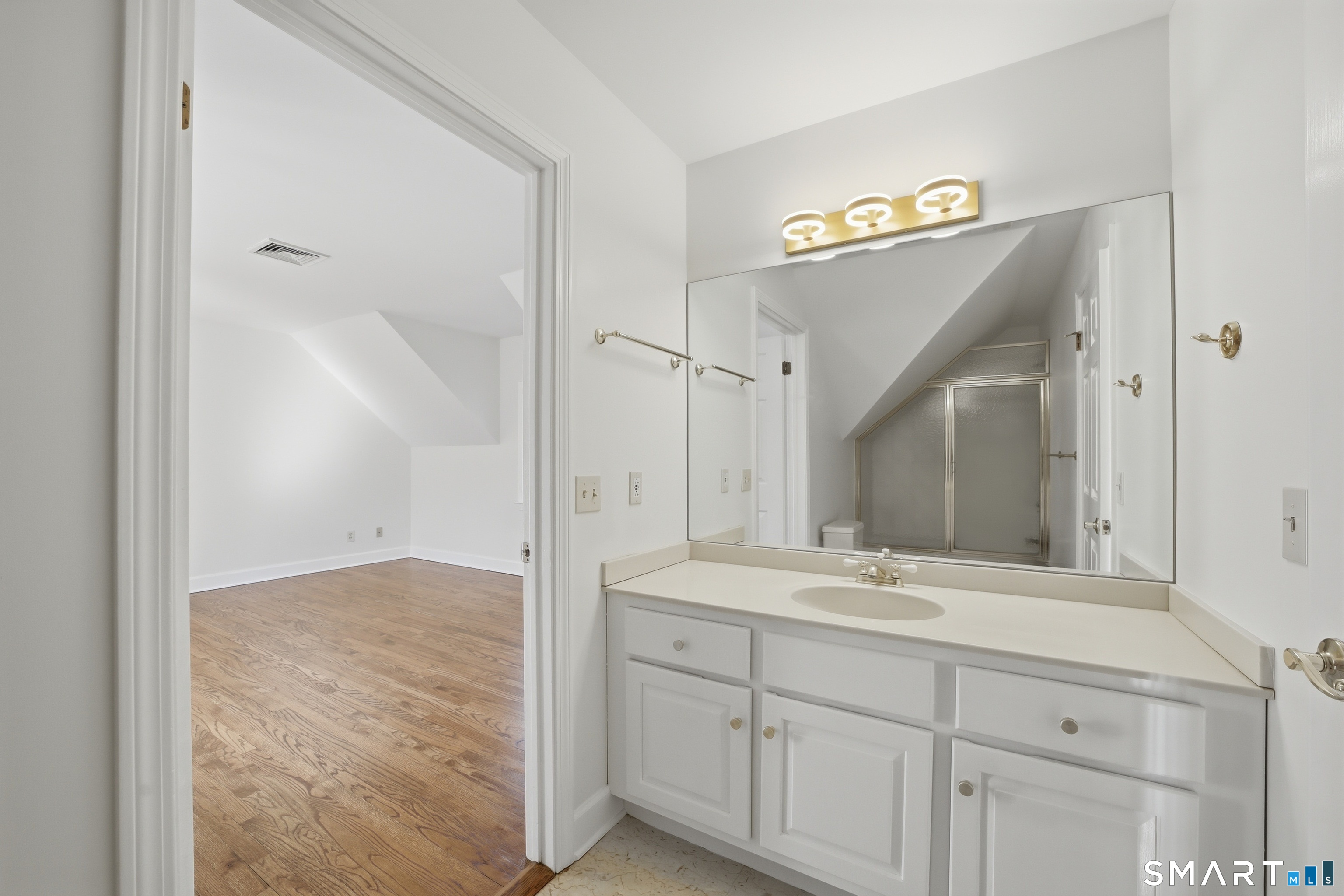 6 Admiral Lane Wilton, CT 06897 - Photo 22 of 38
