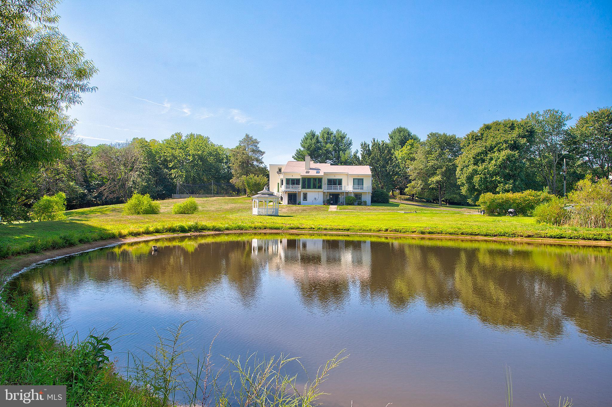 6635 Kelly Road Warrenton, VA 20187 - Photo 1 of 60 Gallery Image 1