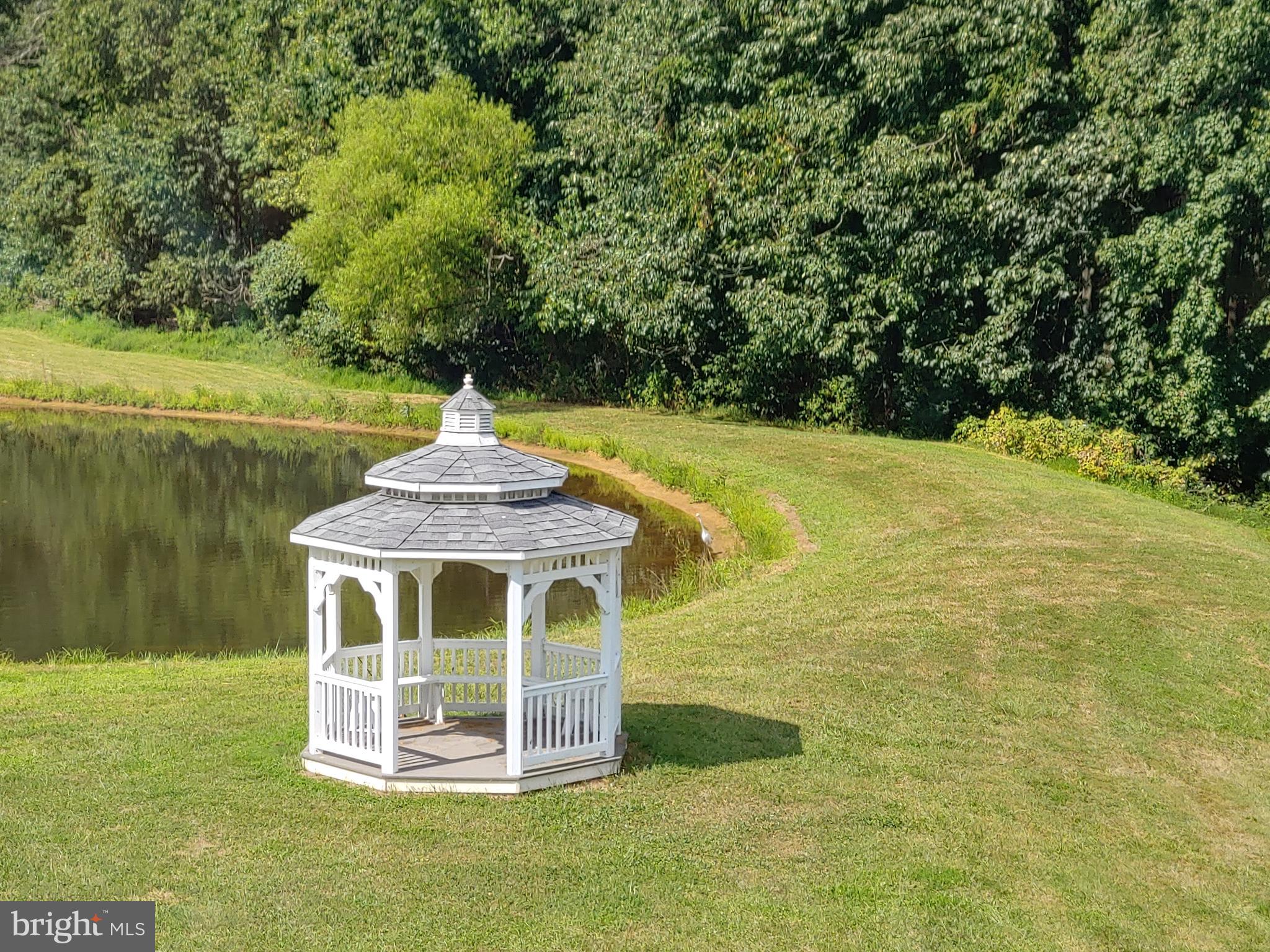 6635 Kelly Road Warrenton, VA 20187 - Photo 17 of 60 Gallery Image 17