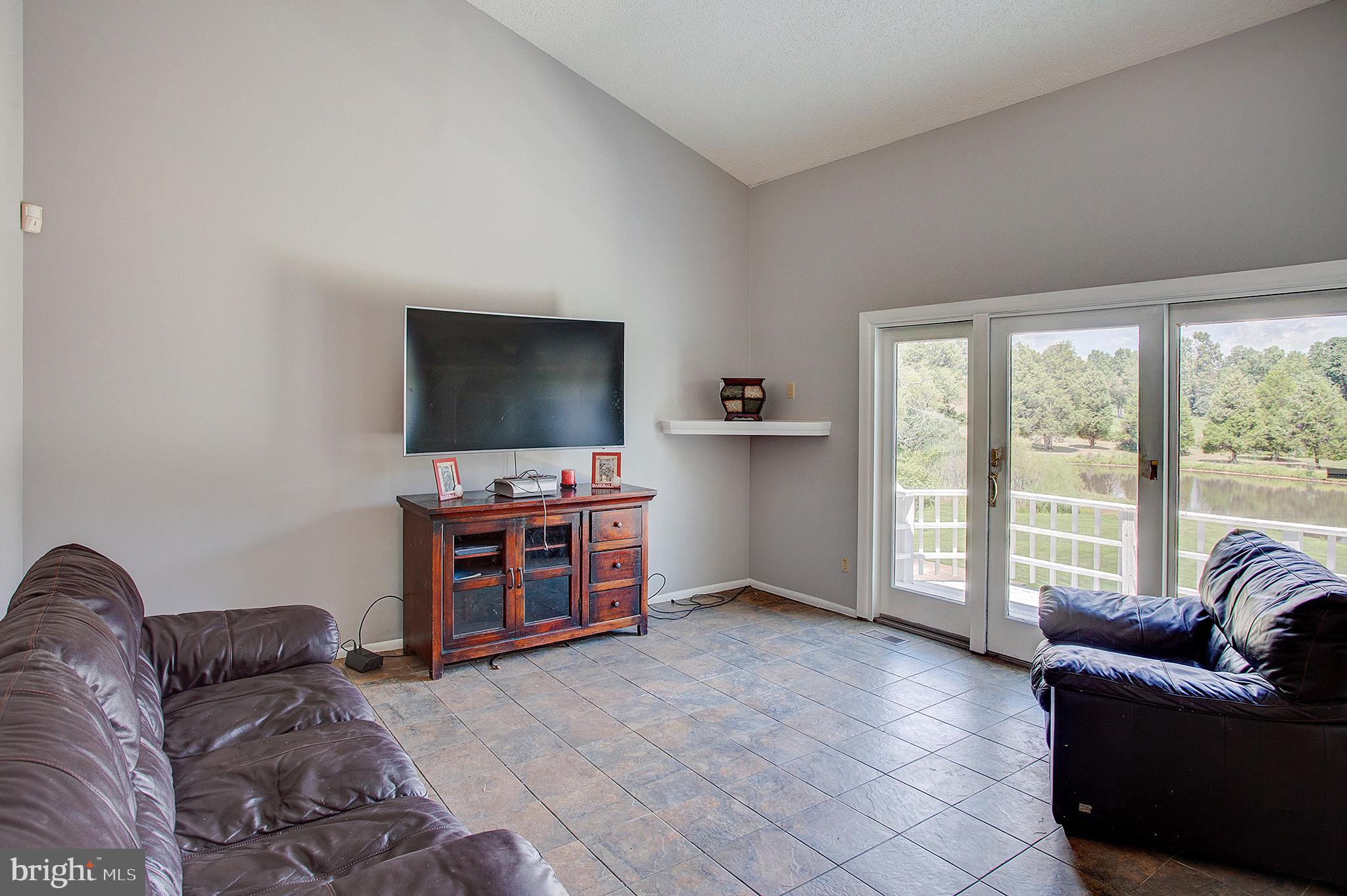 6635 Kelly Road Warrenton, VA 20187 - Photo 28 of 60 Gallery Image 28