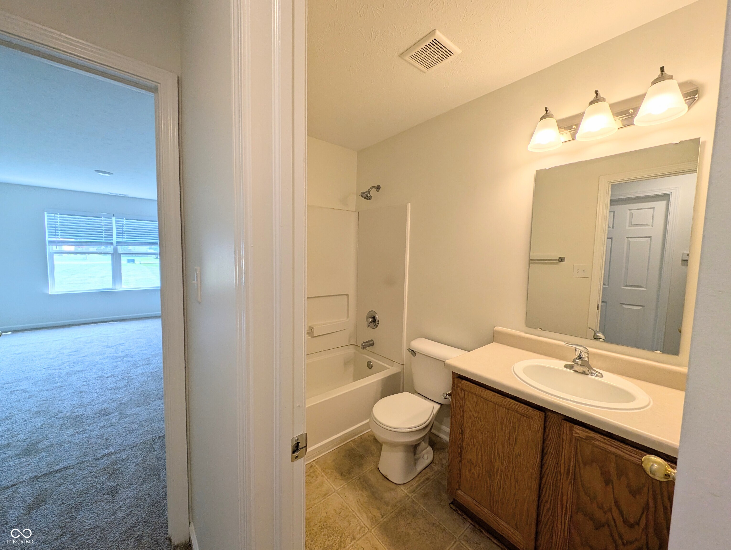 6410 Raldon Road Anderson, IN 46013 - Photo 11 of 19