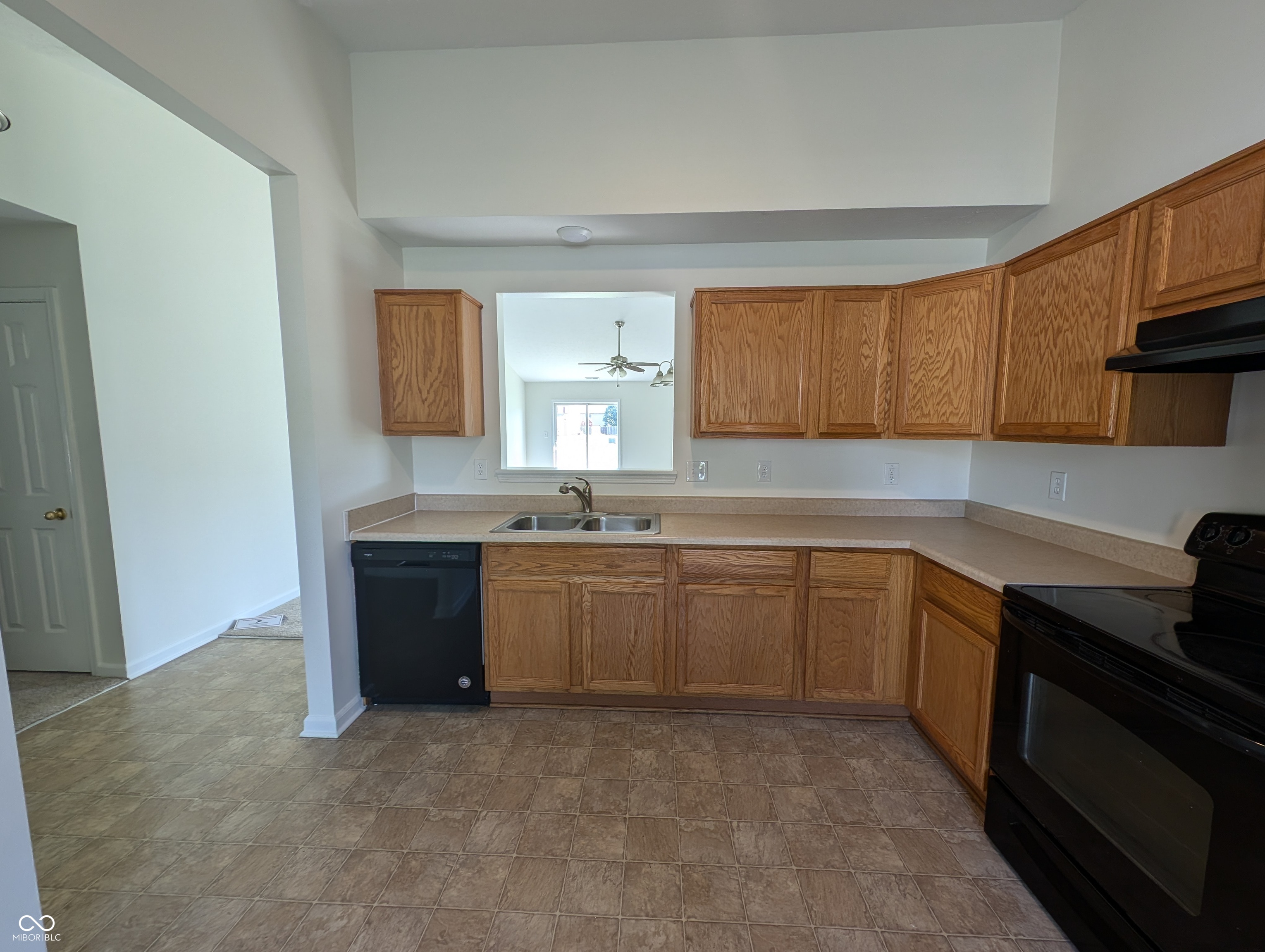6410 Raldon Road Anderson, IN 46013 - Photo 4 of 19