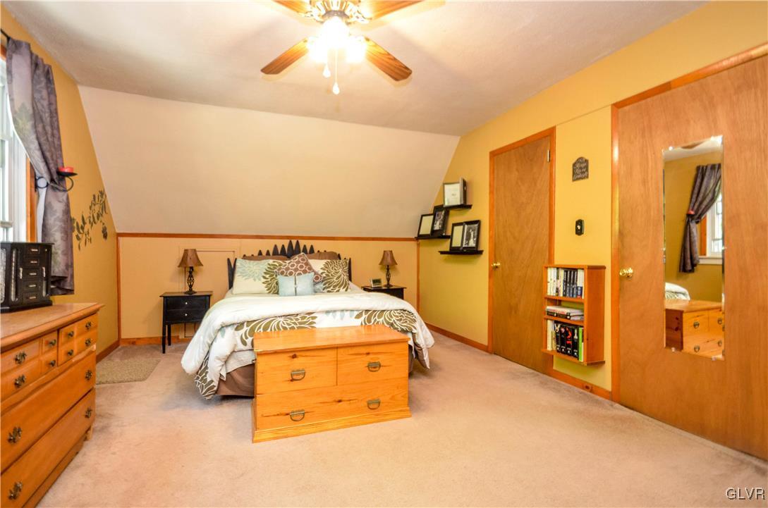 10 Dancing Ridge Road East Stroudsburg, PA 18302 - Photo 8 of 21 Gallery Image 8