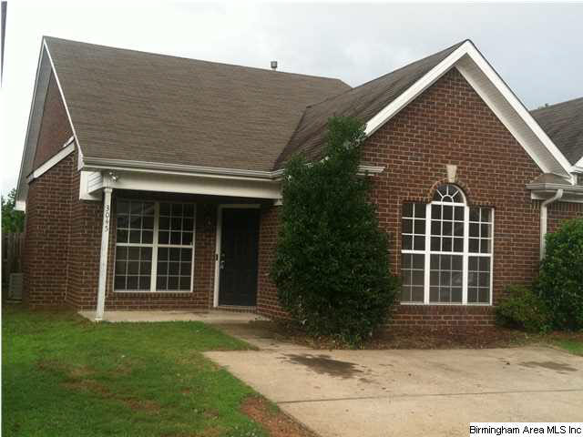 3045 Summit Lane Fultondale, AL 35068 - Photo 2 of 27