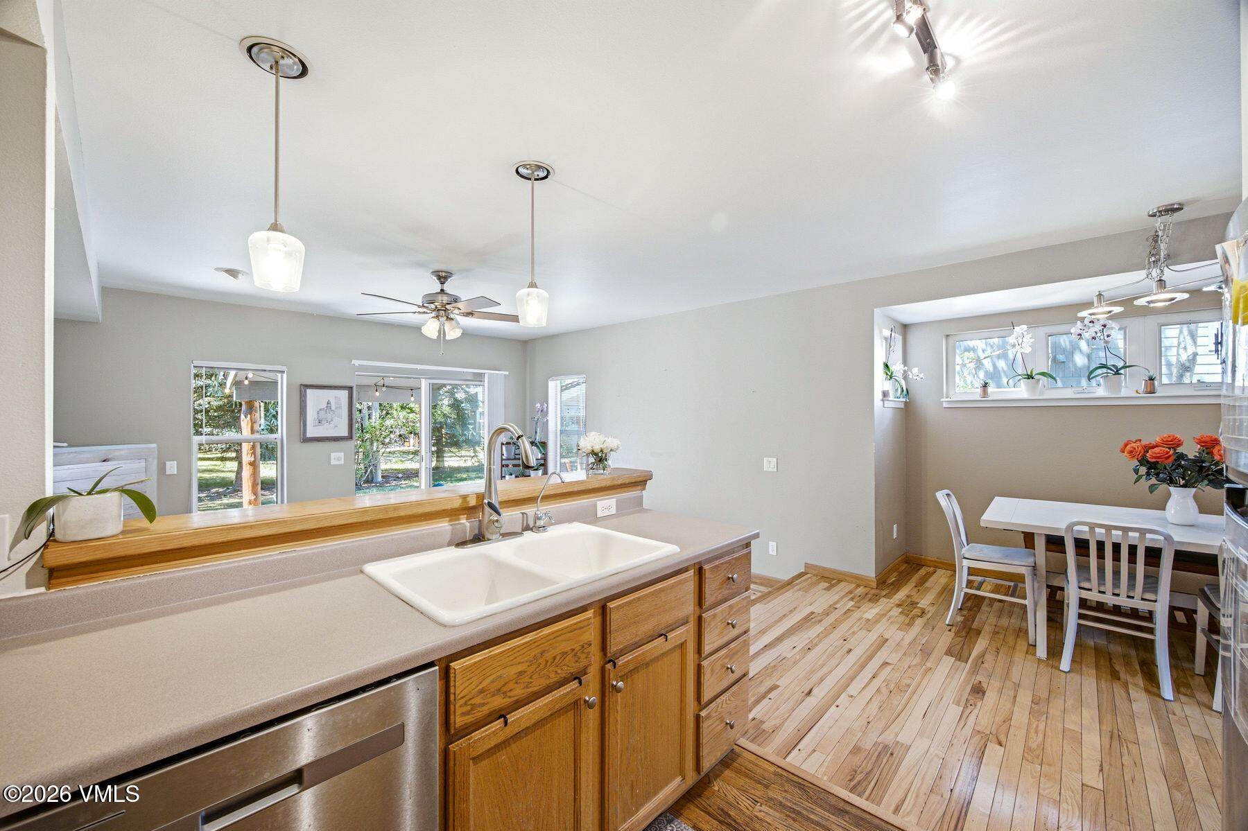 107 Stonegate Circle Edwards, CO 81632 - Photo 9 of 24 photo_online_011
