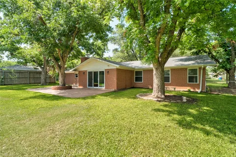 $439,000 | 811 Newport Avenue, Austin, TX 78753