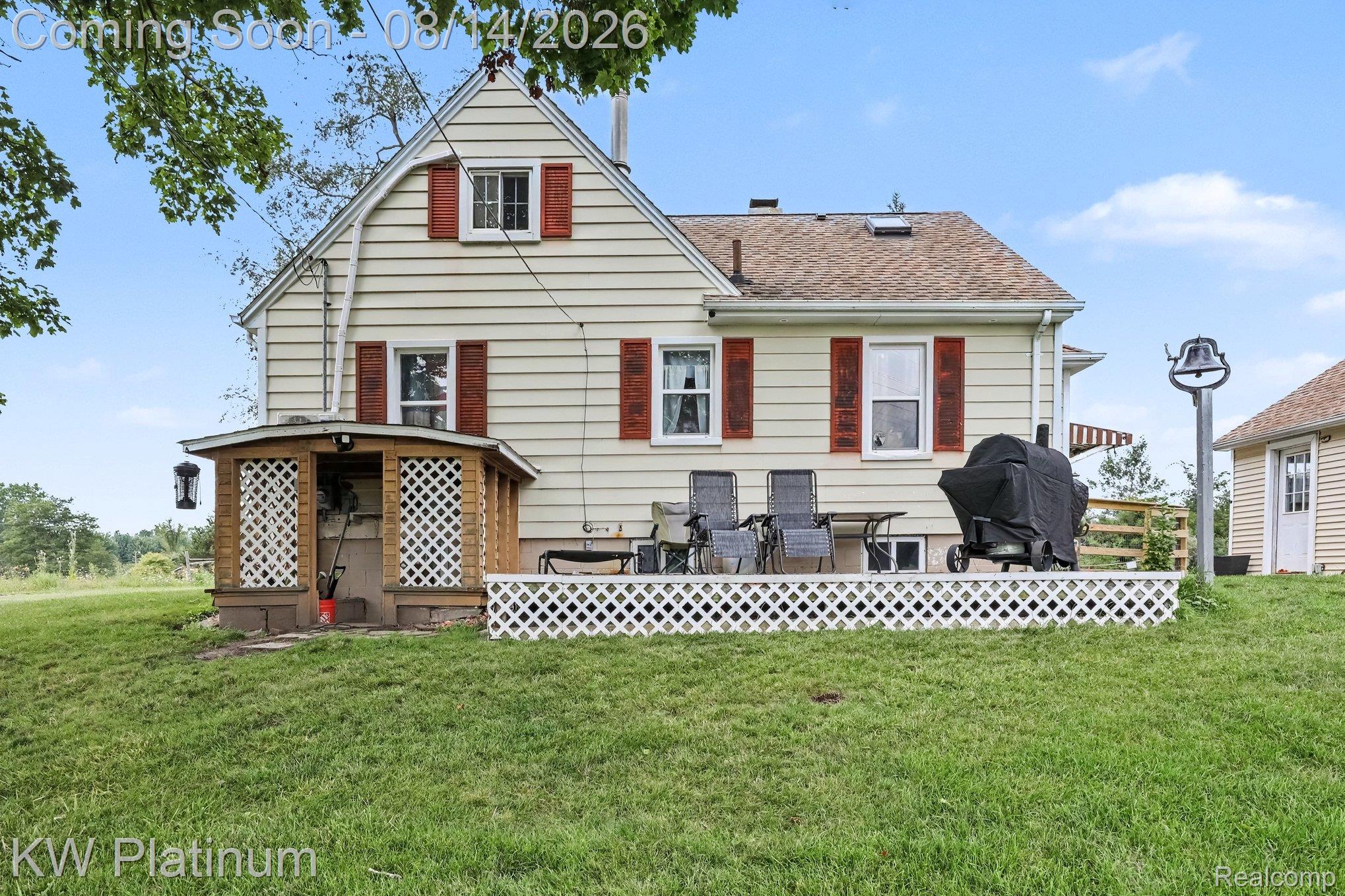 6461 Marsh Road Marine City, MI 48039 - Photo 21 of 32 024_file_2150.jpg