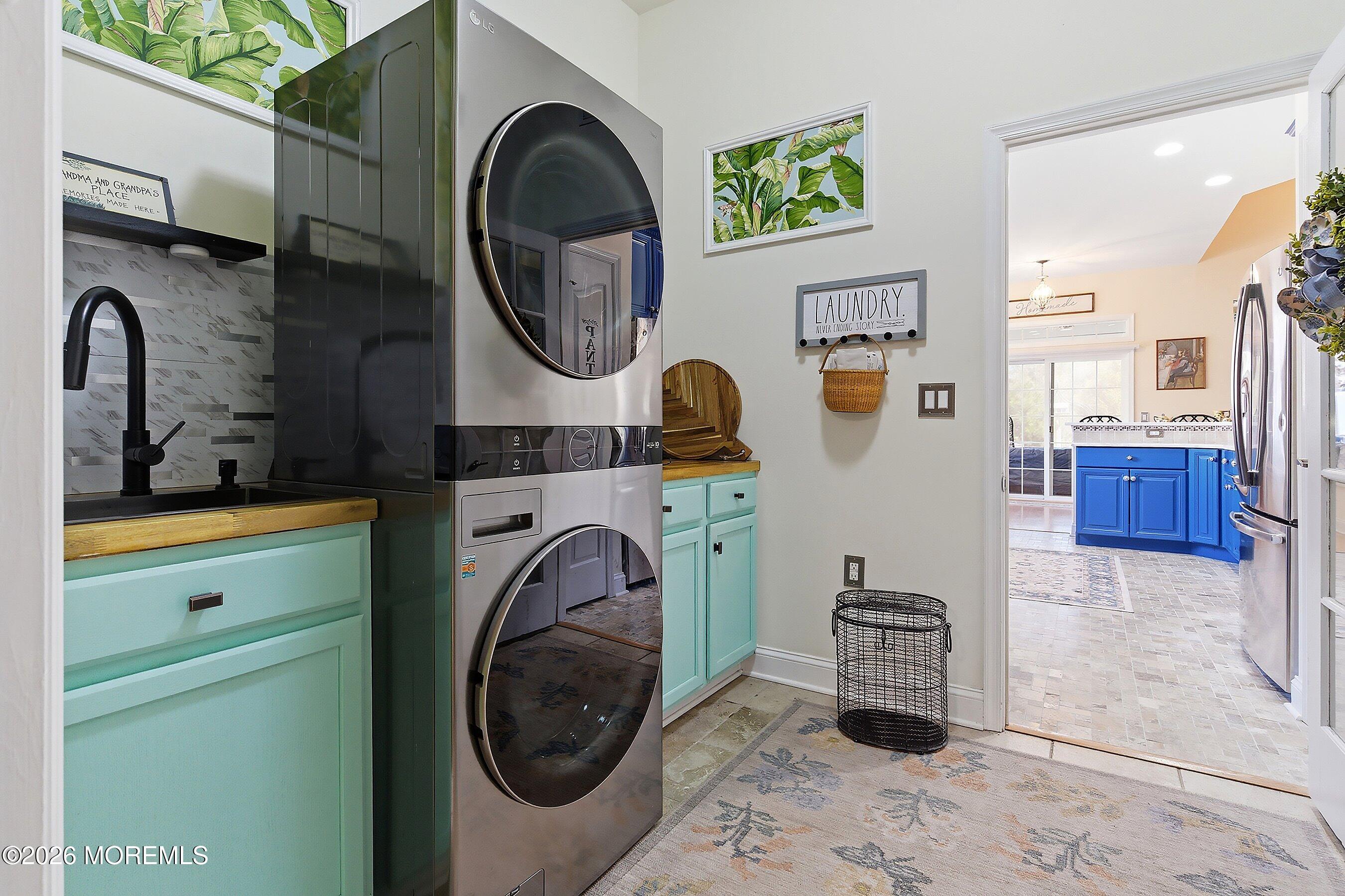 79 Strathmere Street Waretown, NJ 08758 - Photo 22 of 89 25-Laundry