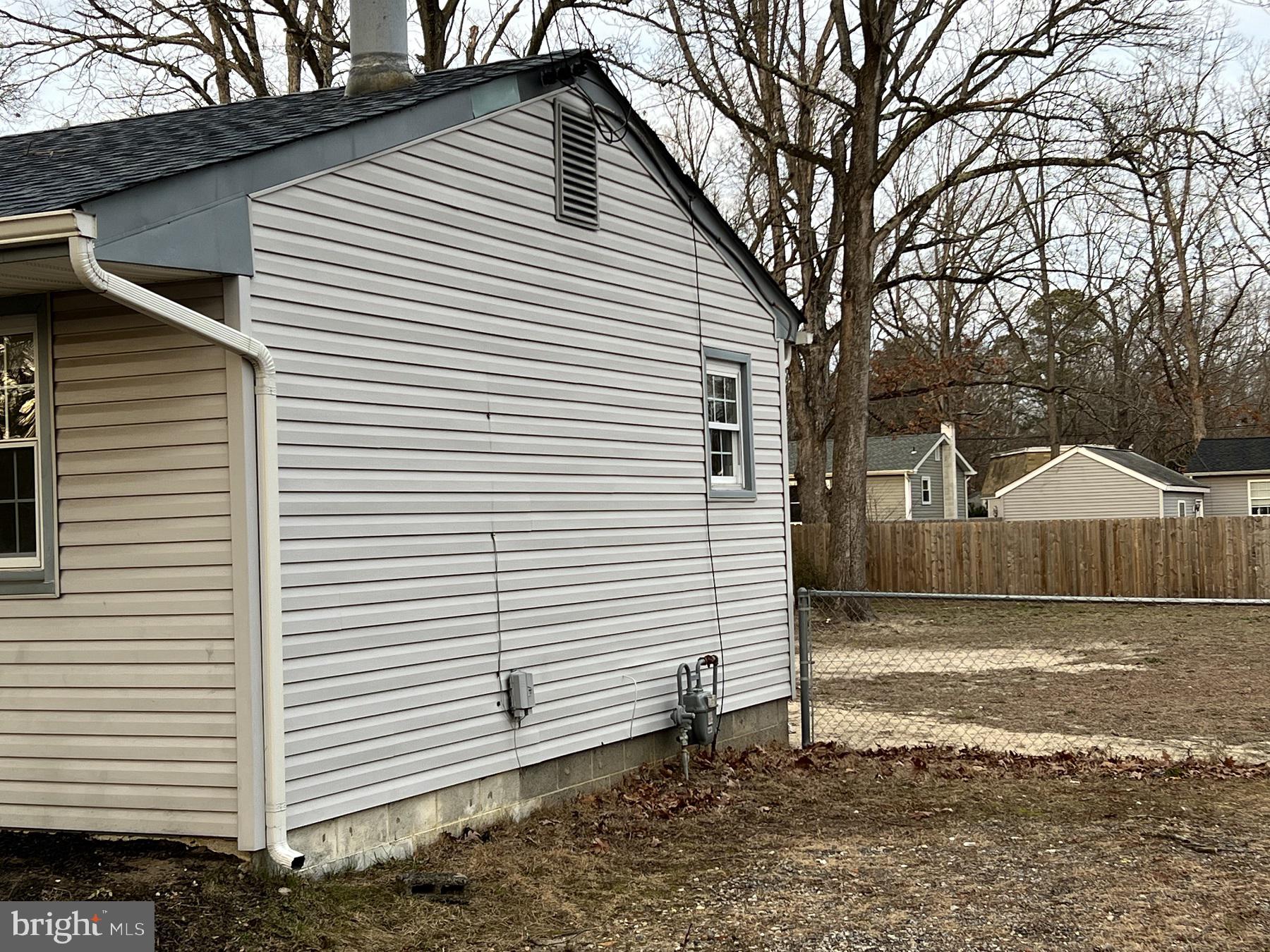 110 East Colton Lane Williamstown, NJ 08094 - Photo 3 of 17