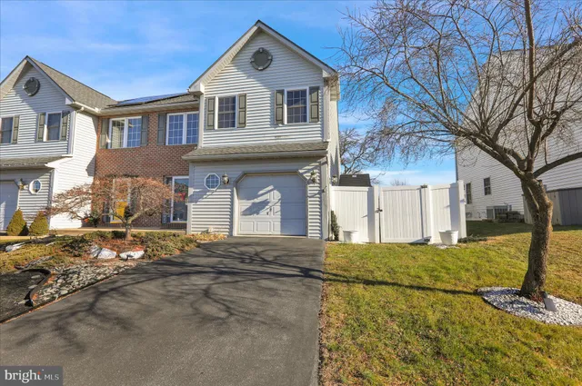 $310,000 | 1005 Parkway Drive, Reading, PA 19605