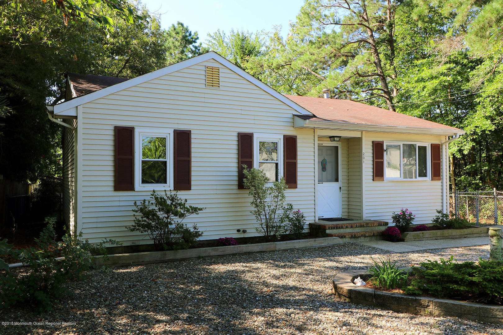 201 Nantucket Road Forked River, NJ 08731 - Photo 5 of 46 6