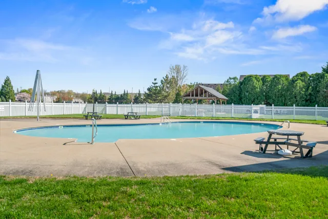 $394,500 | 644 Village Green Circle, Murfreesboro, TN 37128