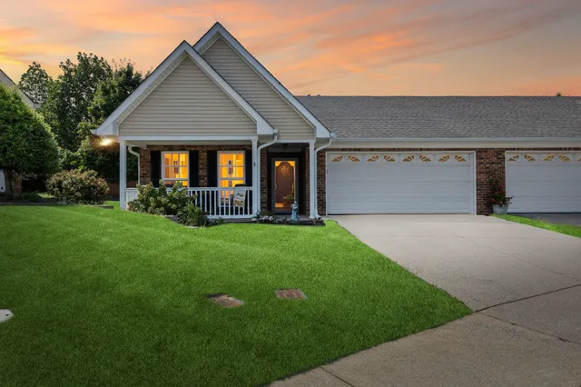$394,500 | 644 Village Green Circle, Murfreesboro, TN 37128