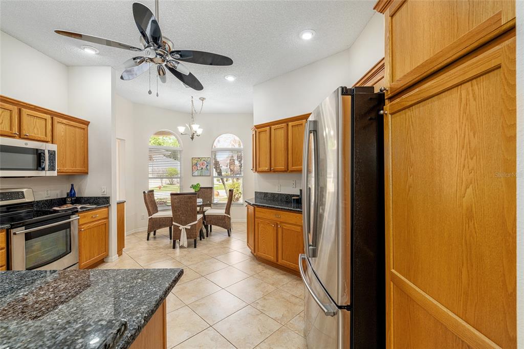 17984 Southeast 89th Rothway Court The Villages, FL 32162 - Photo 13 of 39