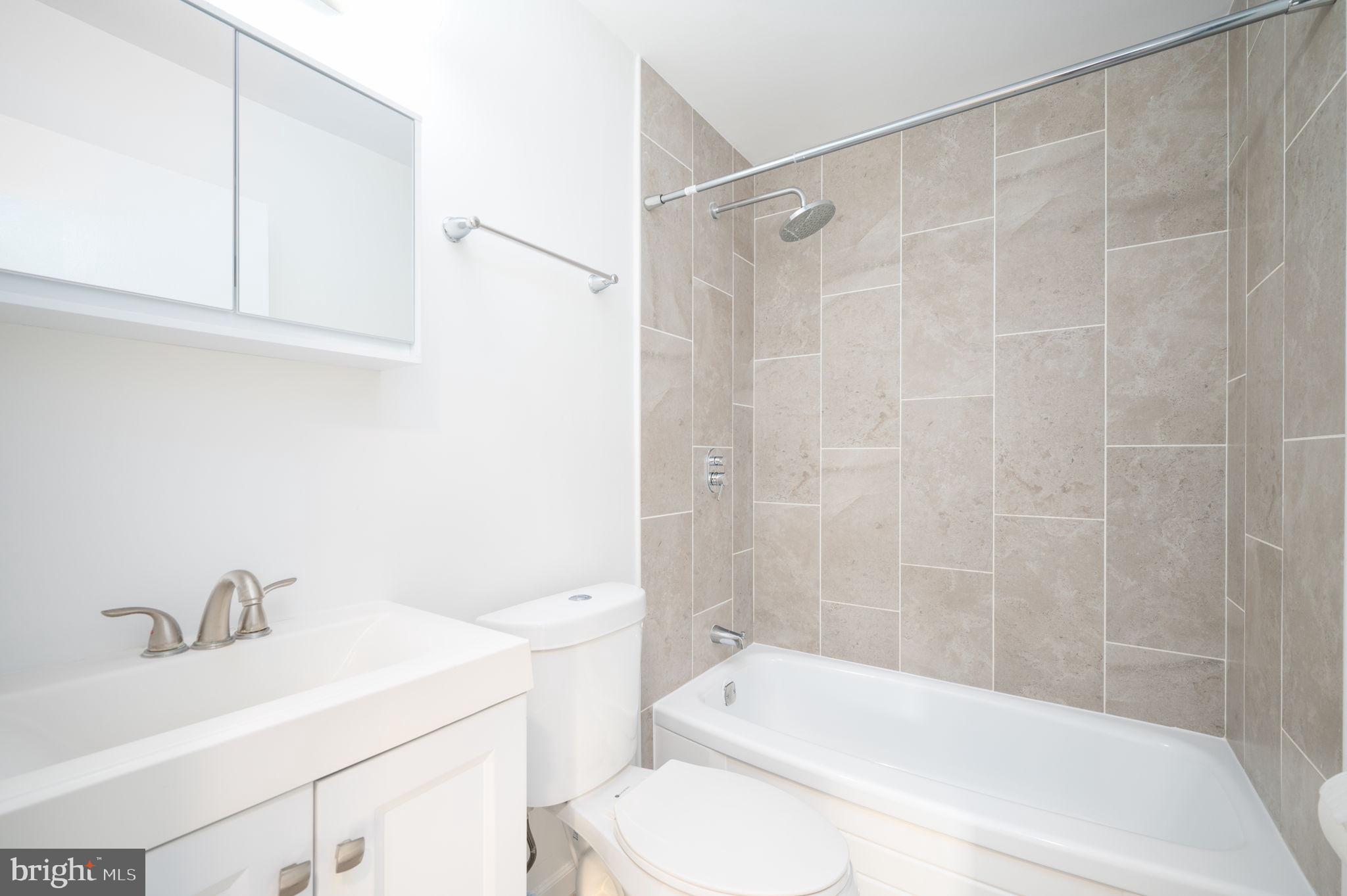 7927 Russell Road Alexandria, VA 22309 - Photo 12 of 30 Gallery Image 12
