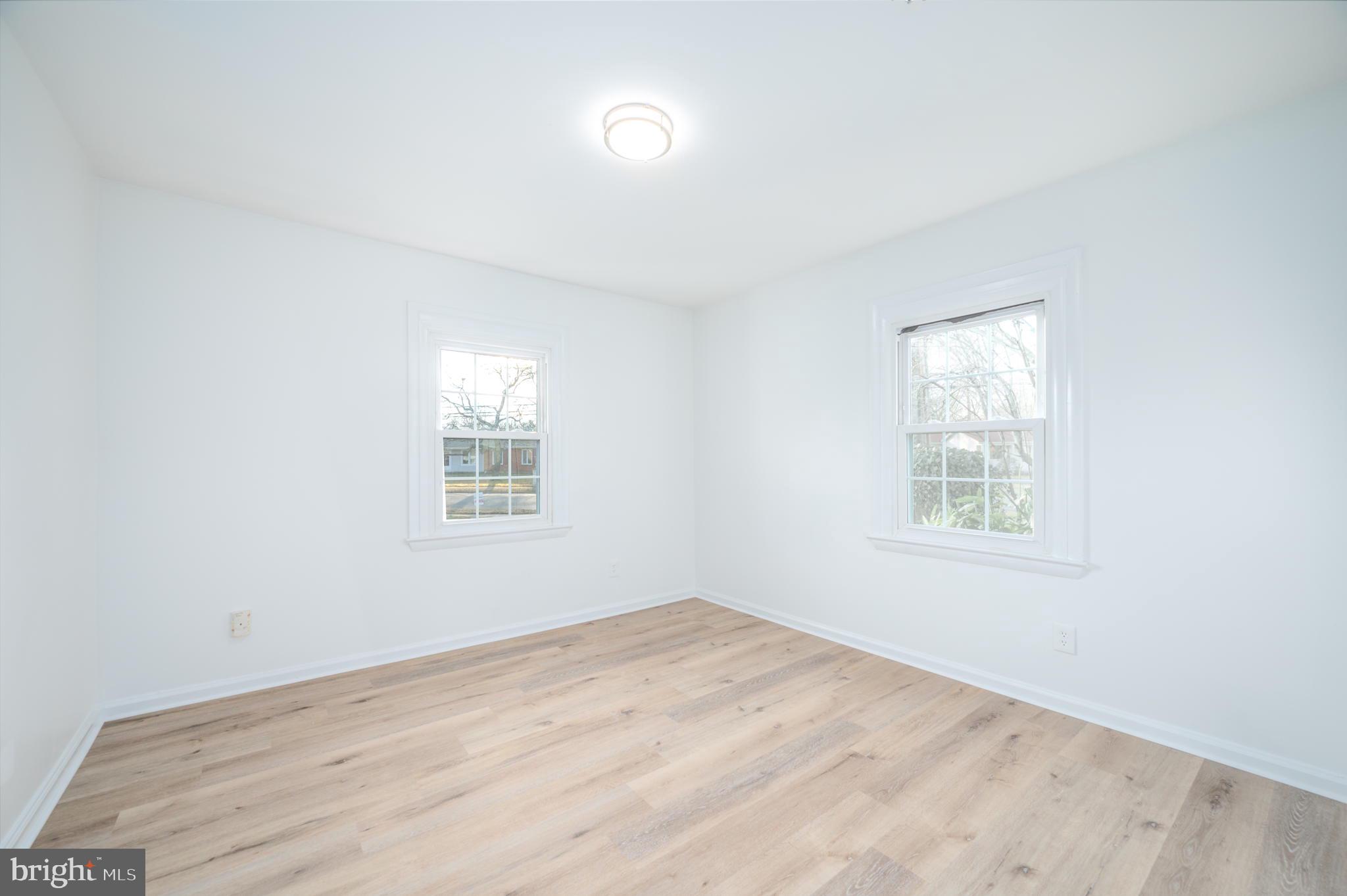 7927 Russell Road Alexandria, VA 22309 - Photo 15 of 30 Gallery Image 15