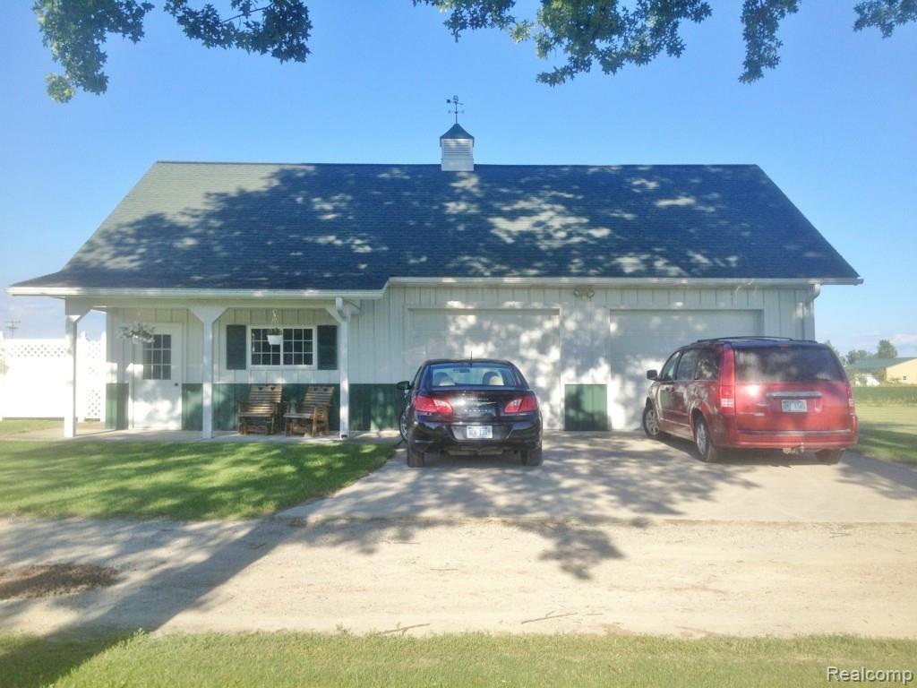 9633 Lindsey Road Casco, MI 48064 - Photo 18 of 31 m3.jpg