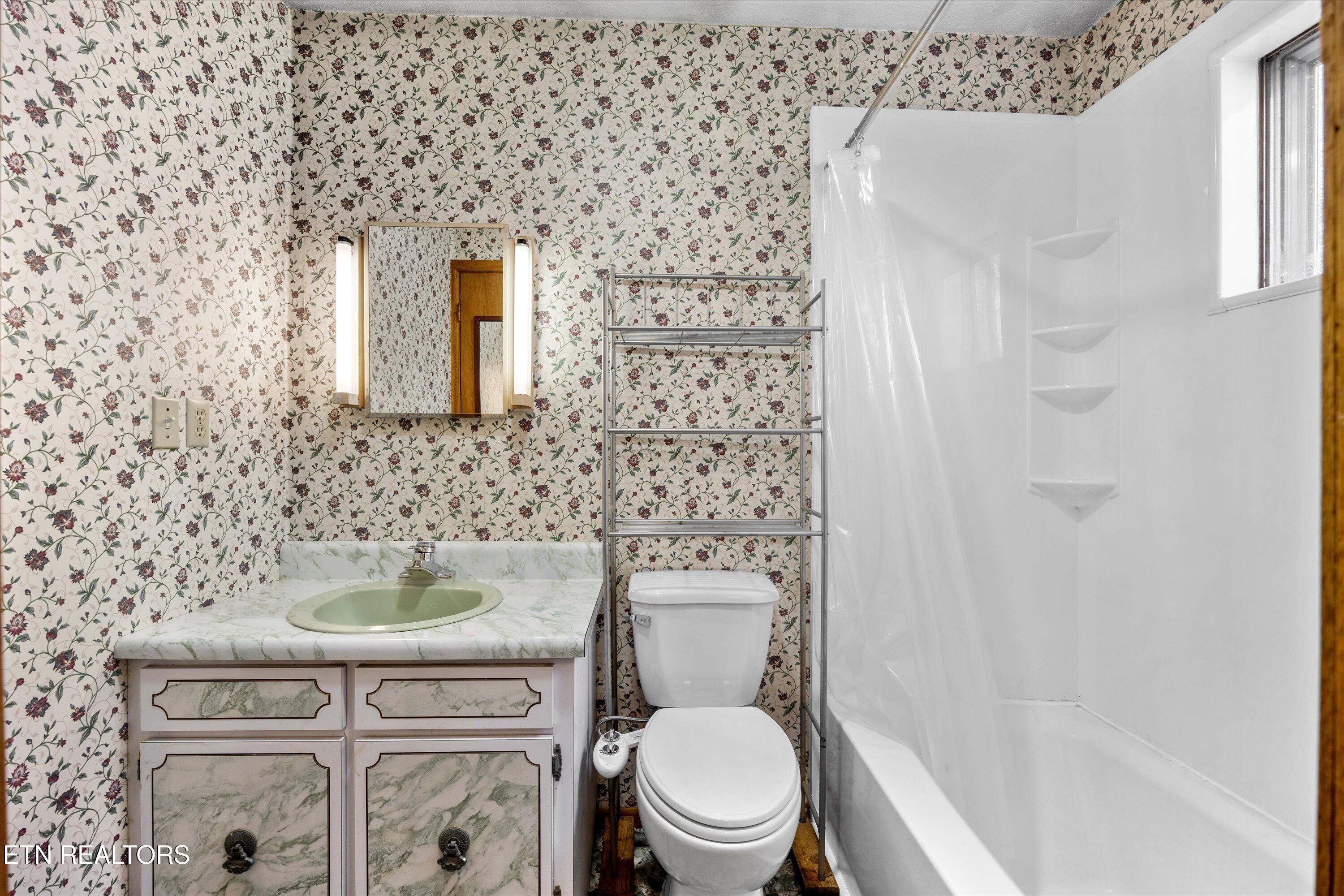 320 Caney Branch Road Tellico Plains, TN 37385 - Photo 17 of 35 18-320 Caney Br Rd 39