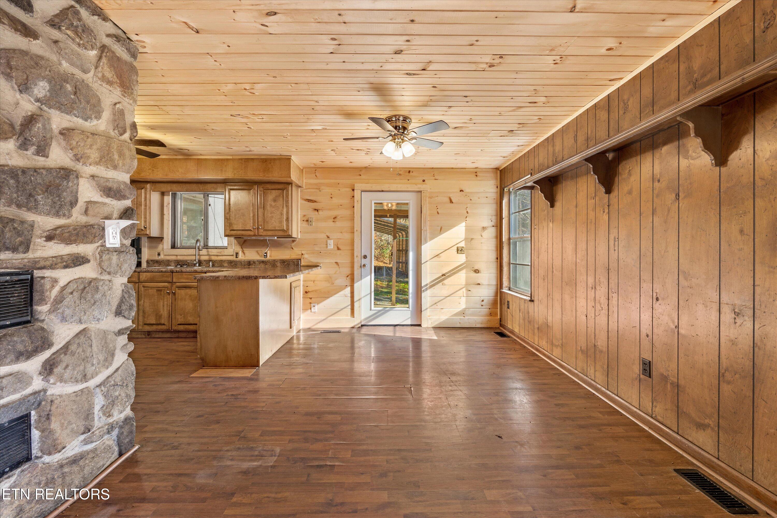 320 Caney Branch Road Tellico Plains, TN 37385 - Photo 5 of 35 05-320 Caney Br Rd 18